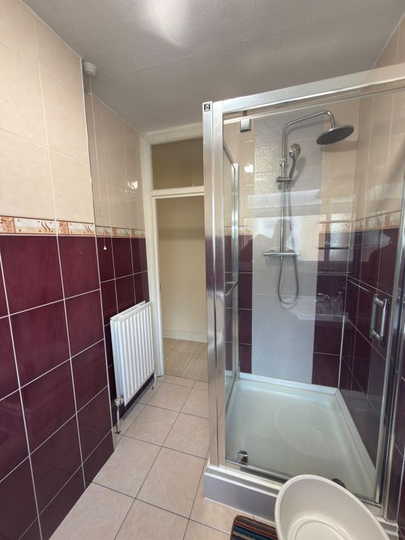 Property photo 3 of 8 14