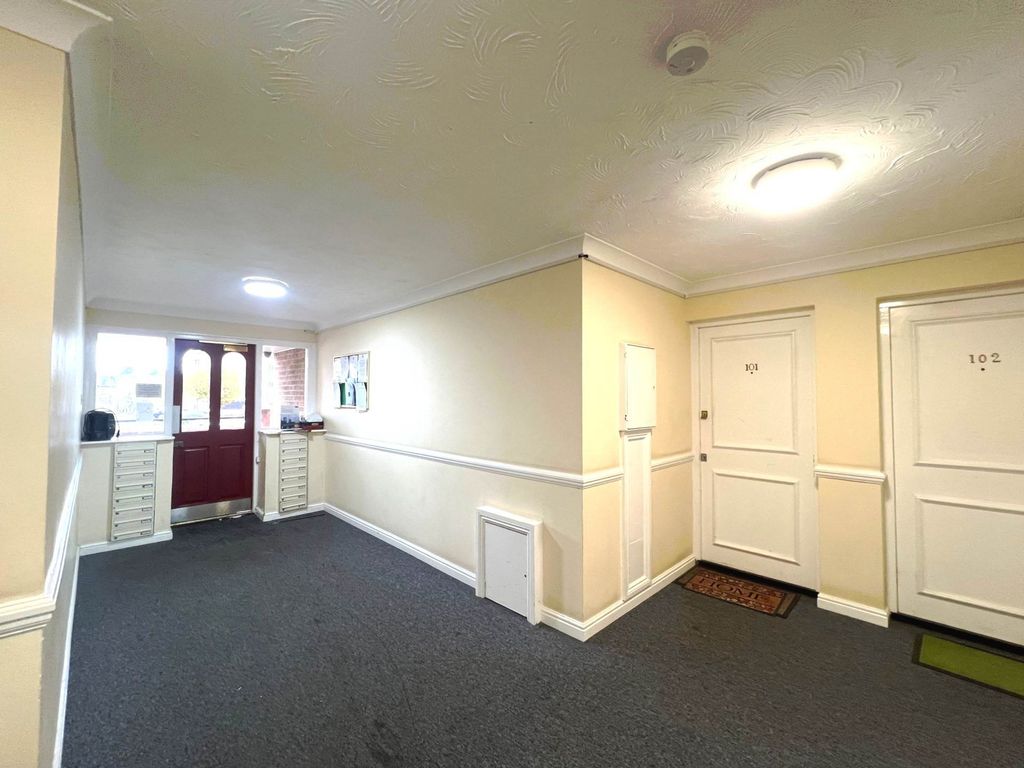 Property photo 3 of 10