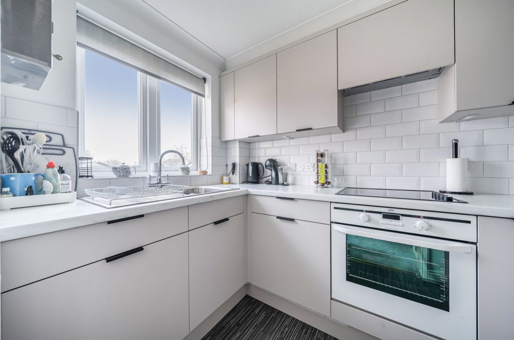 Property photo 1 of 13 1425557-3-69B159Ccd6Fa4