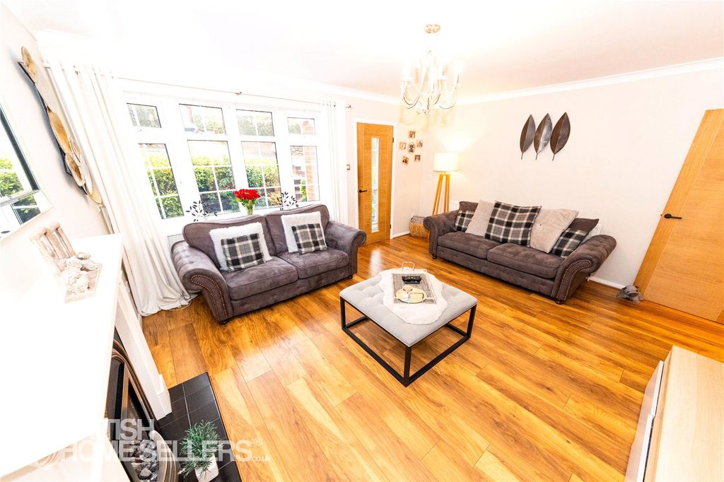 Property photo 3 of 27 3