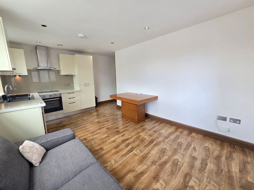Property photo 3 of 7