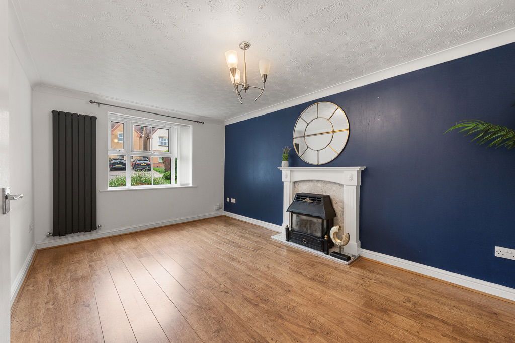 Property photo 3 of 23