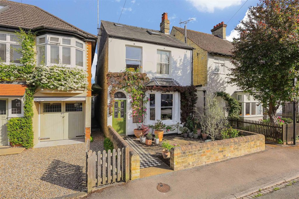Property photo 1 of 33 Img (33).Jpg