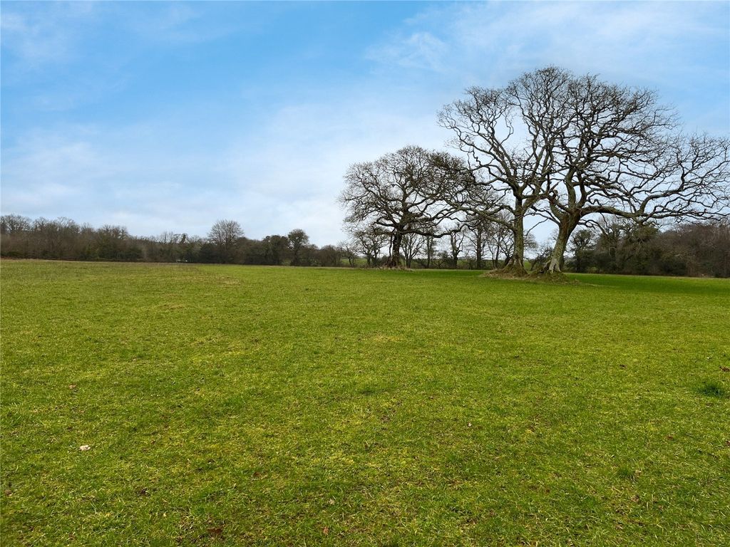 Property photo 2 of 3 Picture 2