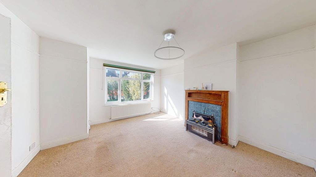 Property photo 2 of 11 288-Croydon-Road-04032025_091842