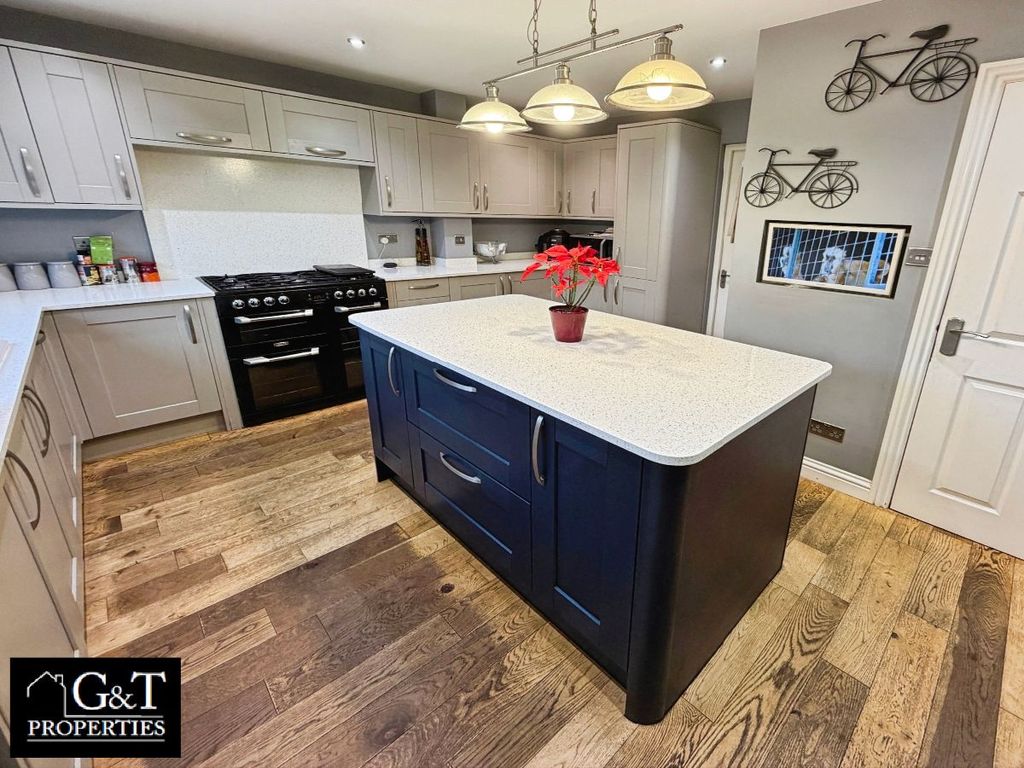 Property photo 1 of 30 Kitchen