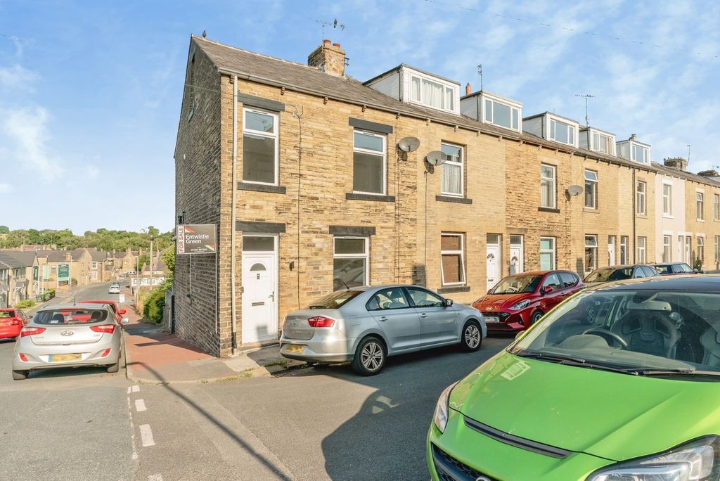 Property photo 1 of 17 Pbox-Img.Jpg