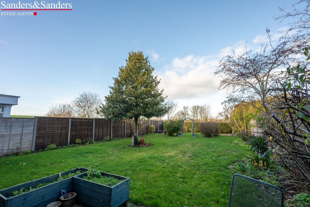 Property photo 2 of 25 Photograph 2