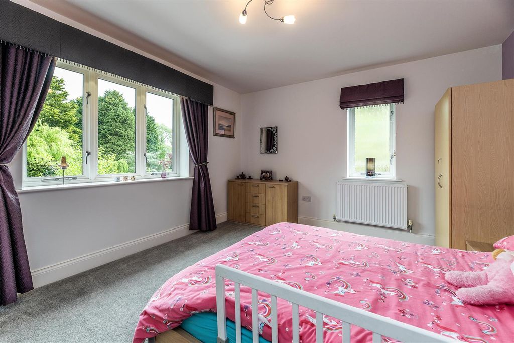 Additional image 10 of 5 bed detached house for saleNicker Hill, Keyworth NG12