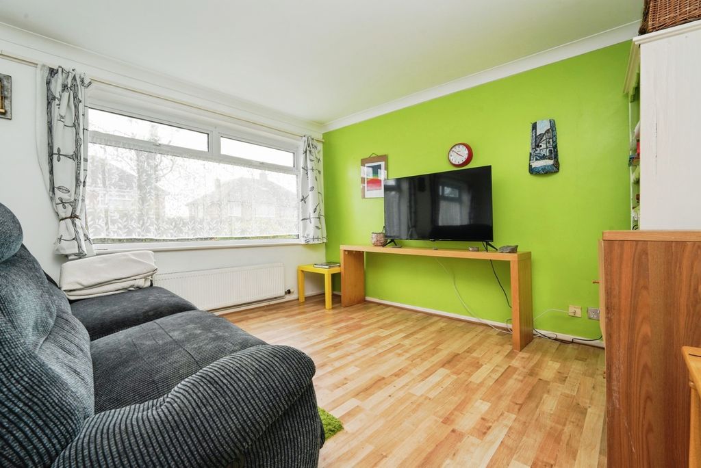 Property photo 2 of 16 Pbox-Img.Jpg