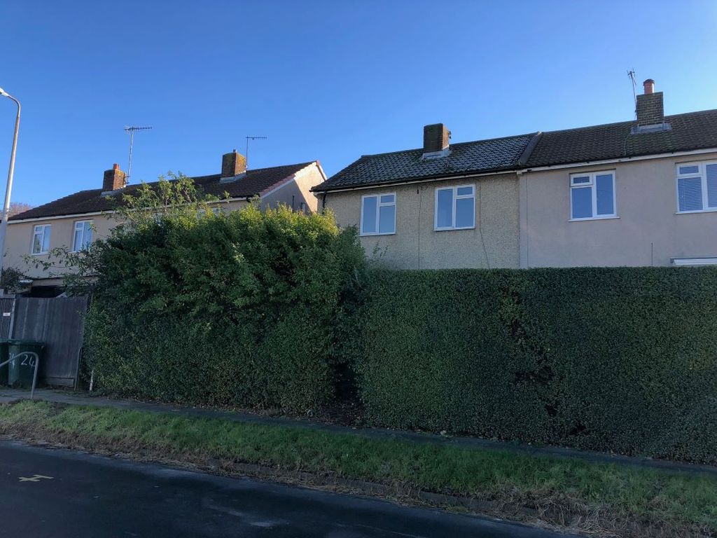 Property photo 2 of 23