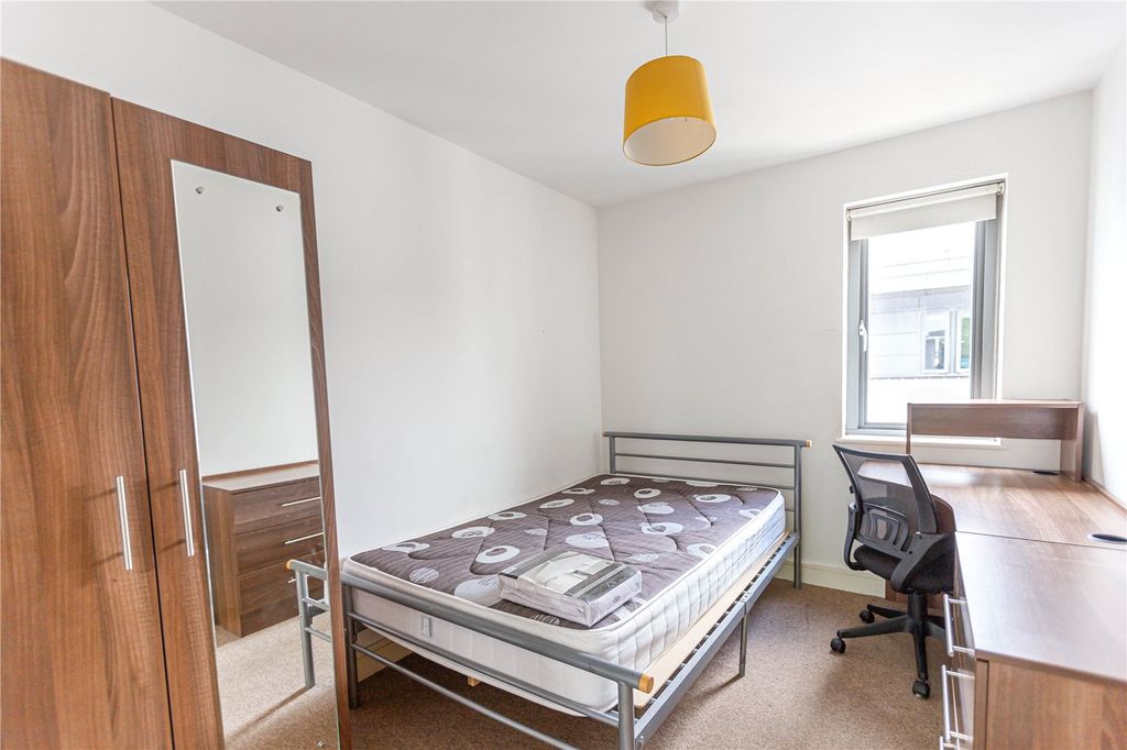 Property photo 3 of 12 Picture No. 25