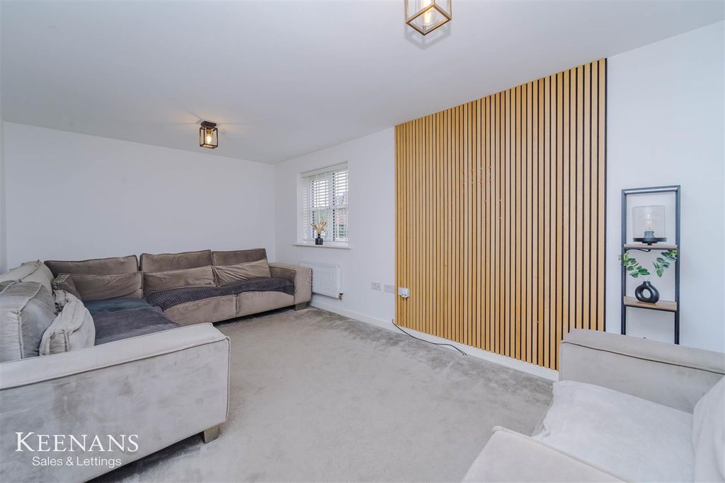 Property photo 3 of 37 3.Jpg