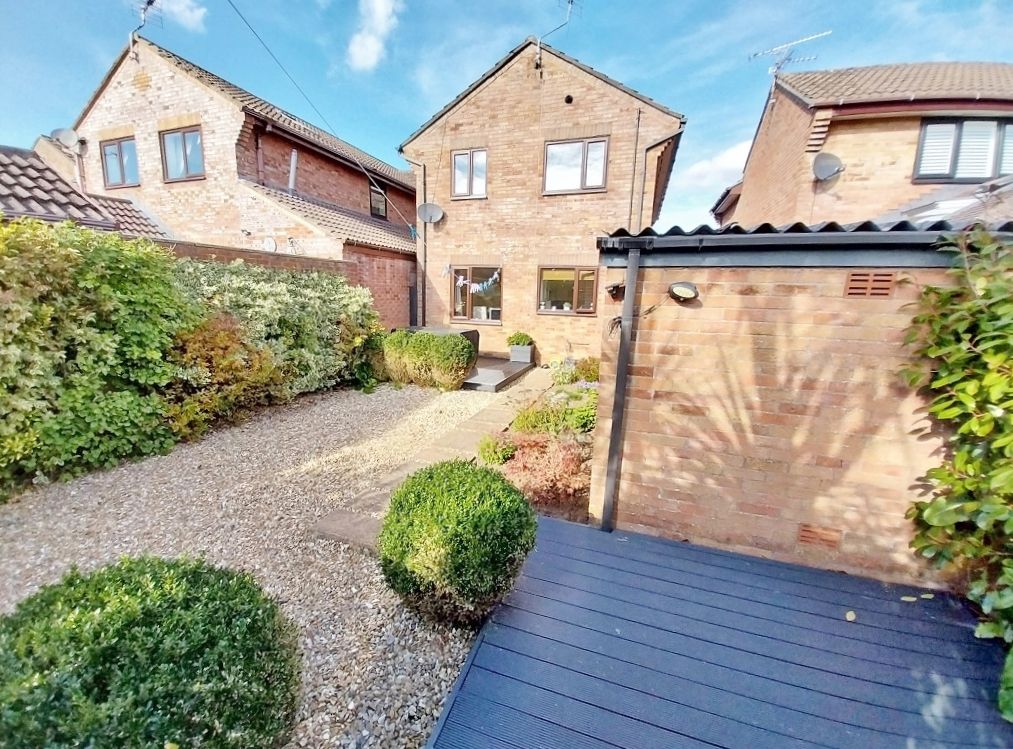 Property photo 2 of 11