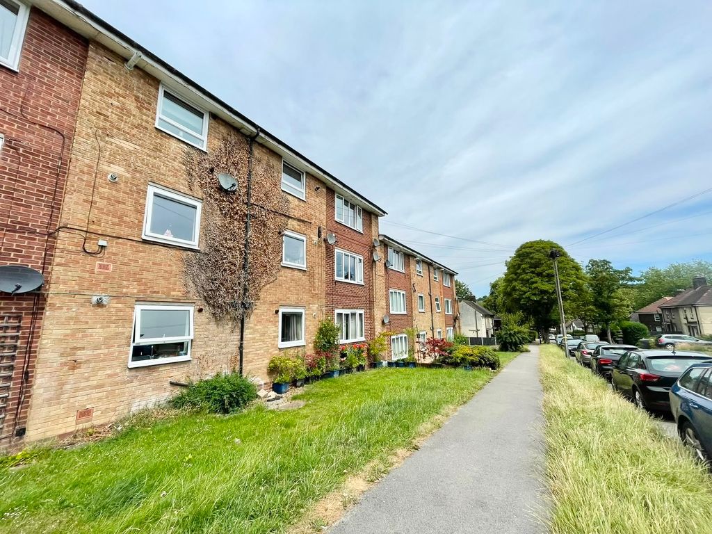 Property photo 1 of 12