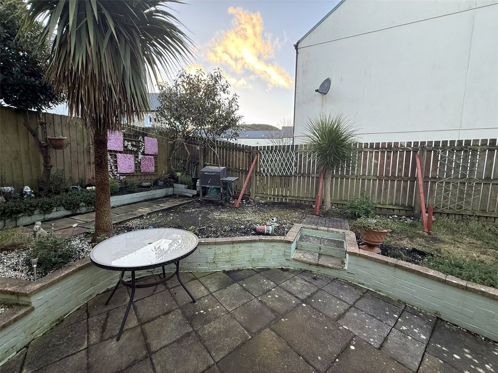 Property photo 3 of 12 Picture No. 20