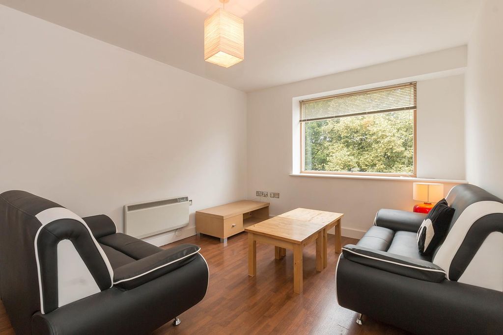 Property photo 2 of 8 Living Area