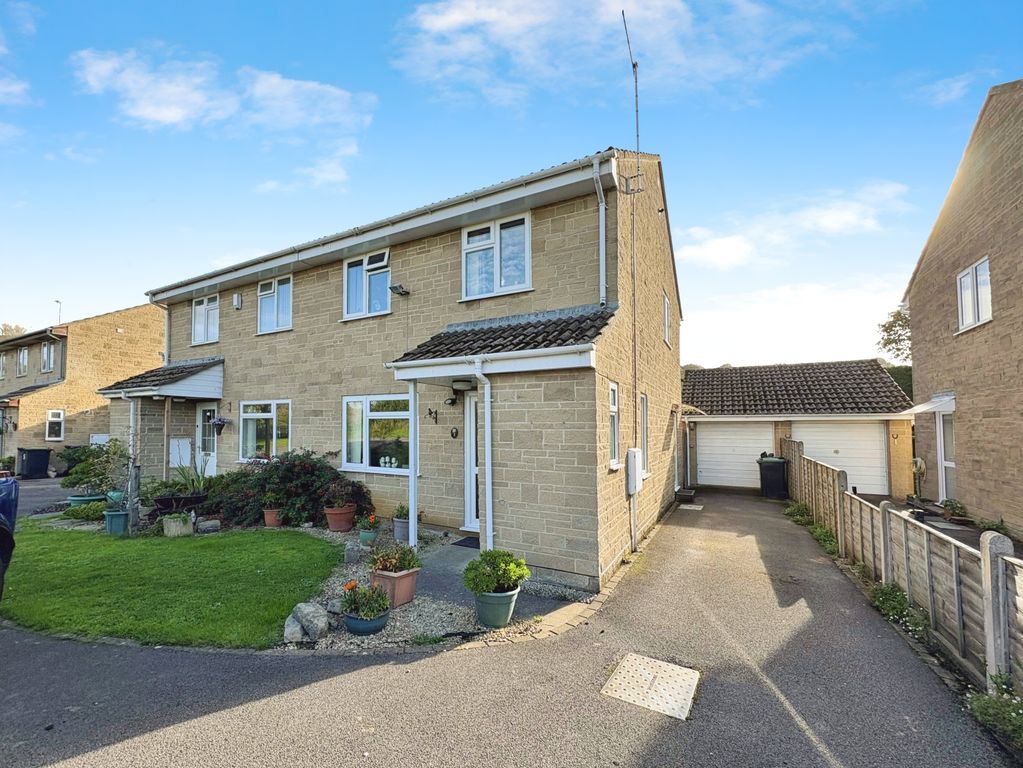 Property photo 1 of 32 Ad3E83A4-1