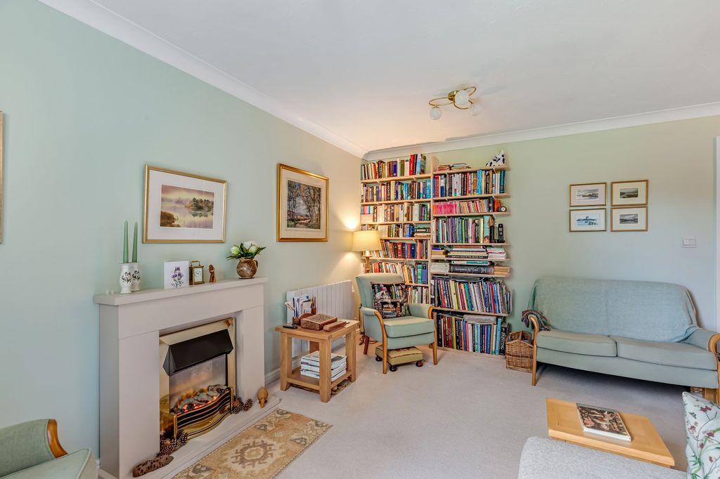 Property photo 3 of 19 Picture No. 04