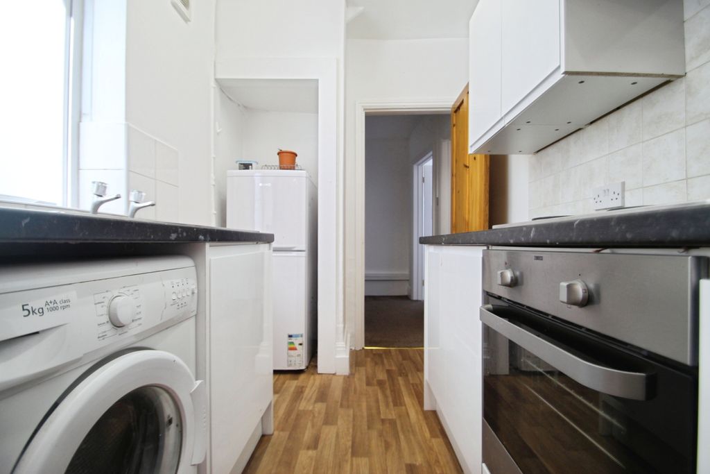 Property photo 2 of 10 Kitchen- Angle 3