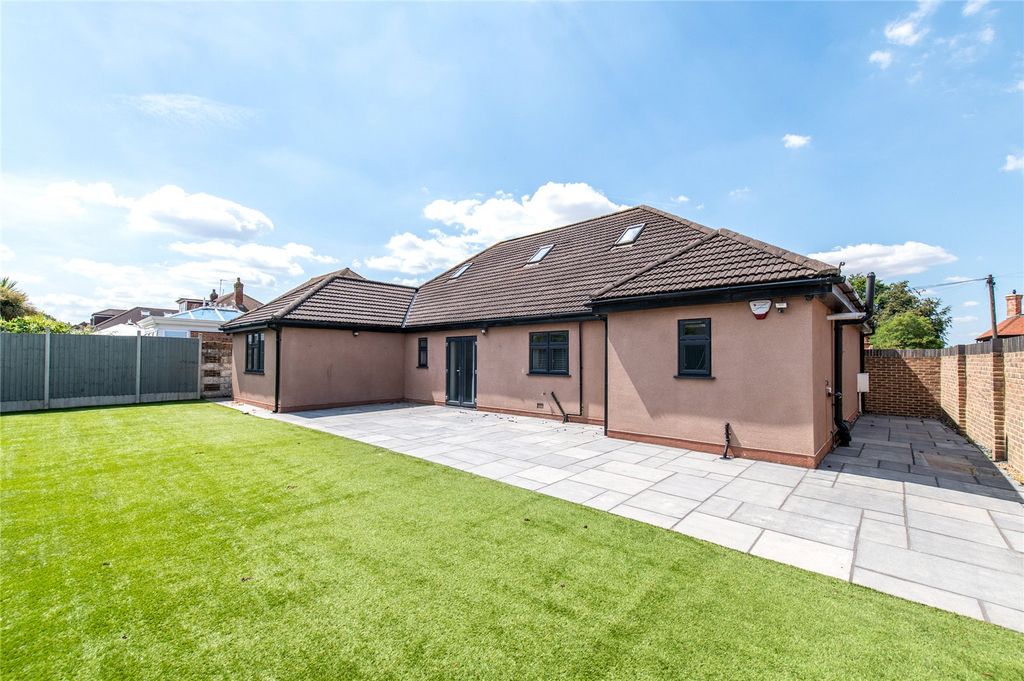 Property photo 2 of 21 Picture No. 82