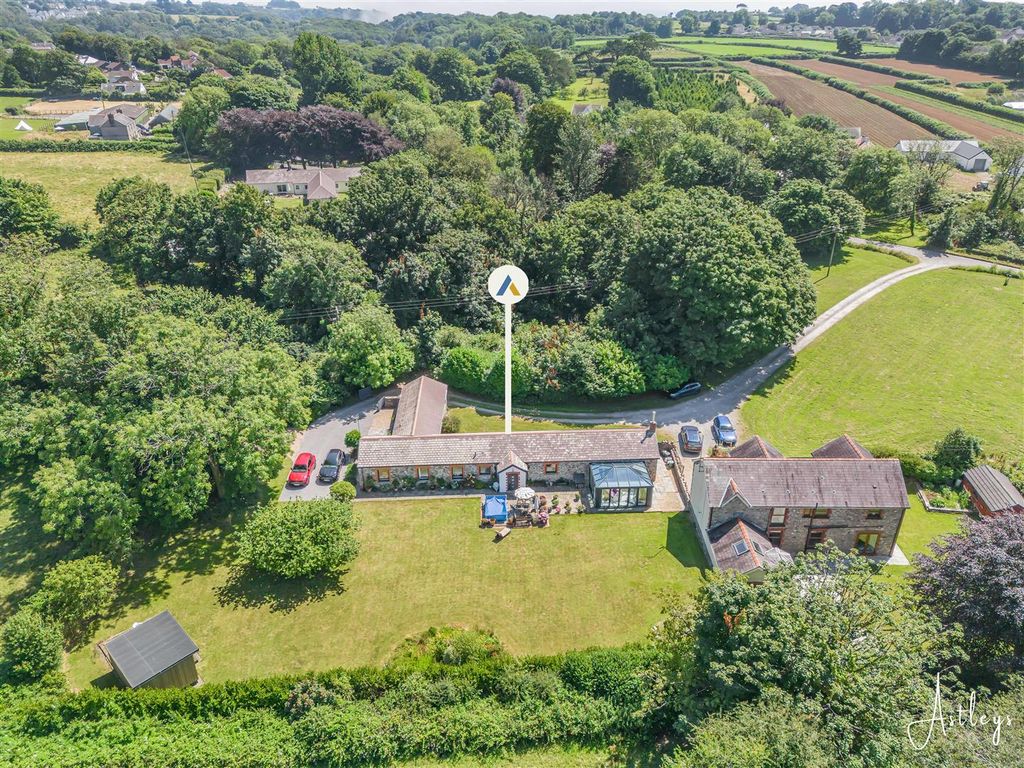 Property photo 3 of 34 Aerial Aspect