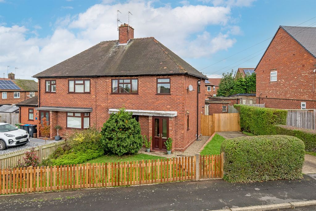 Property photo 1 of 15 (Main)