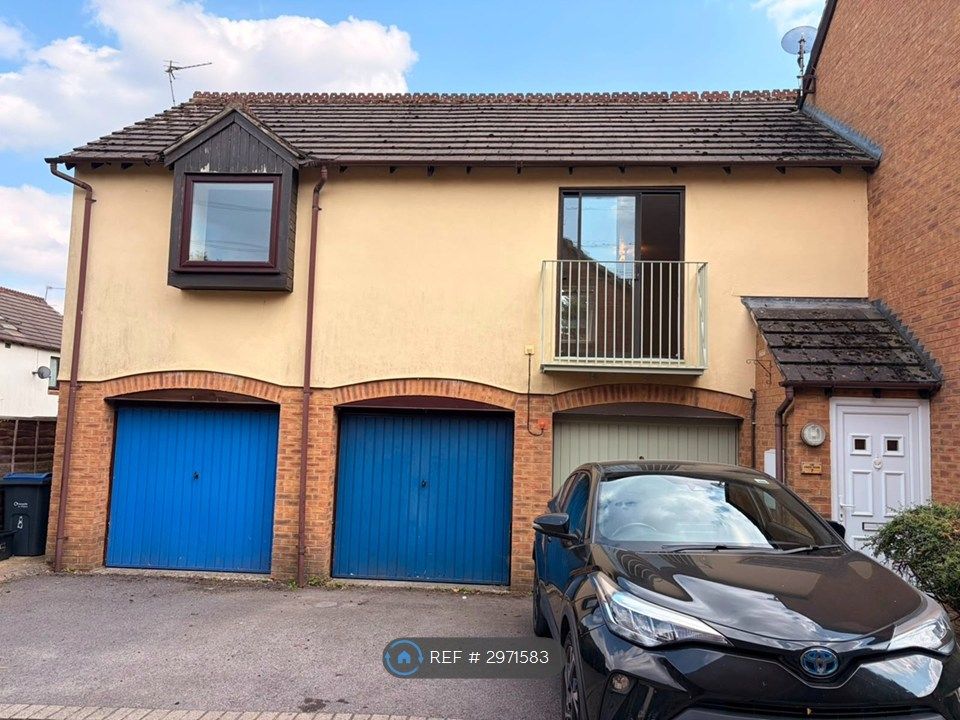 Property photo 1 of 35