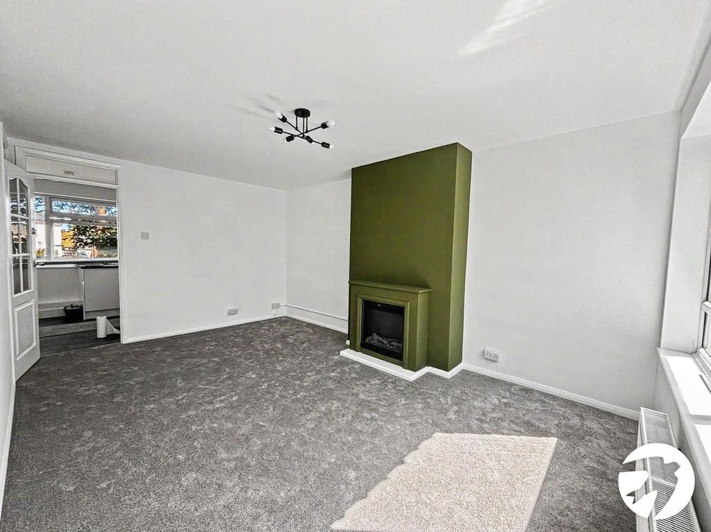 Property photo 3 of 10 Picture No. 07
