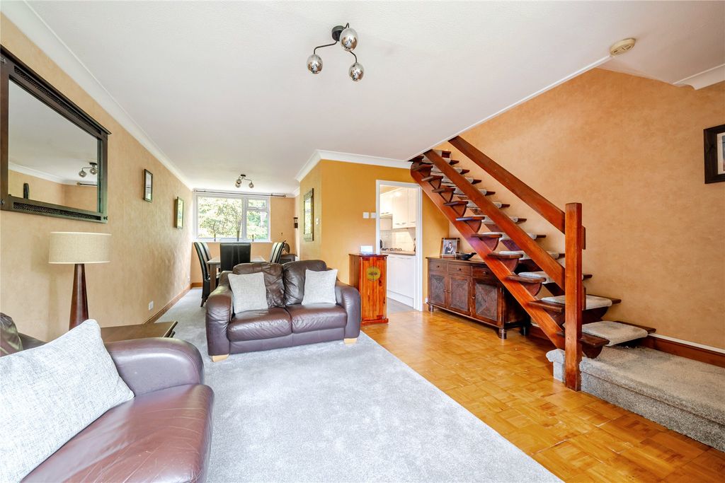 Property photo 2 of 19 Picture No. 03