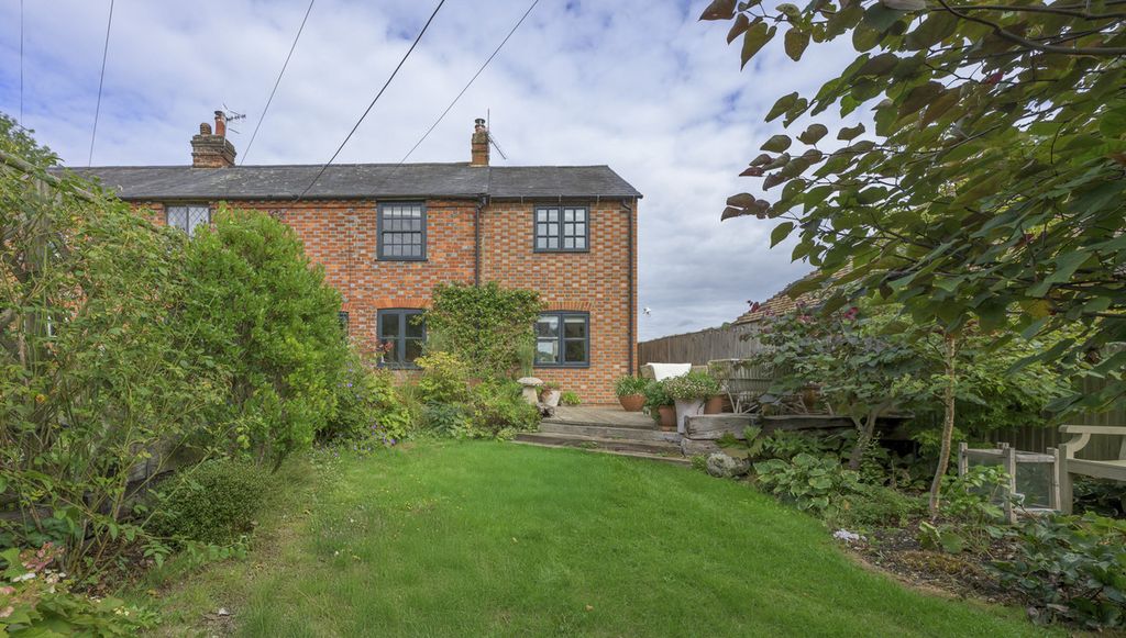 Property photo 2 of 26