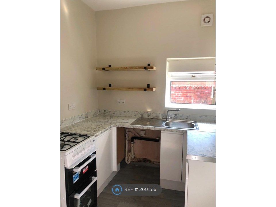 Property photo 3 of 23