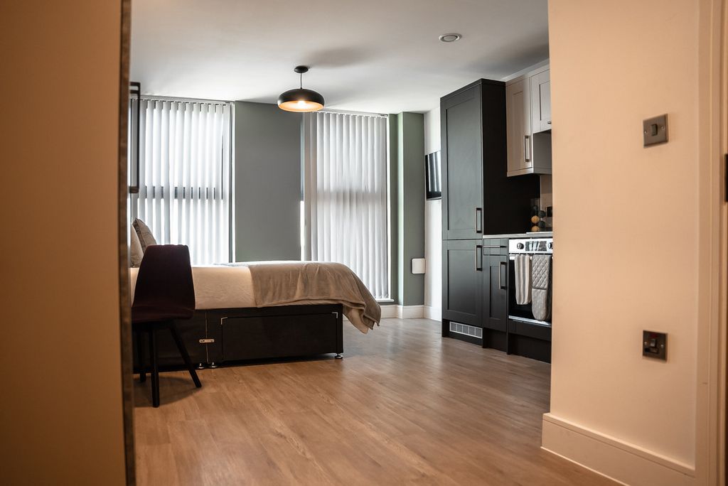 Property photo 3 of 22