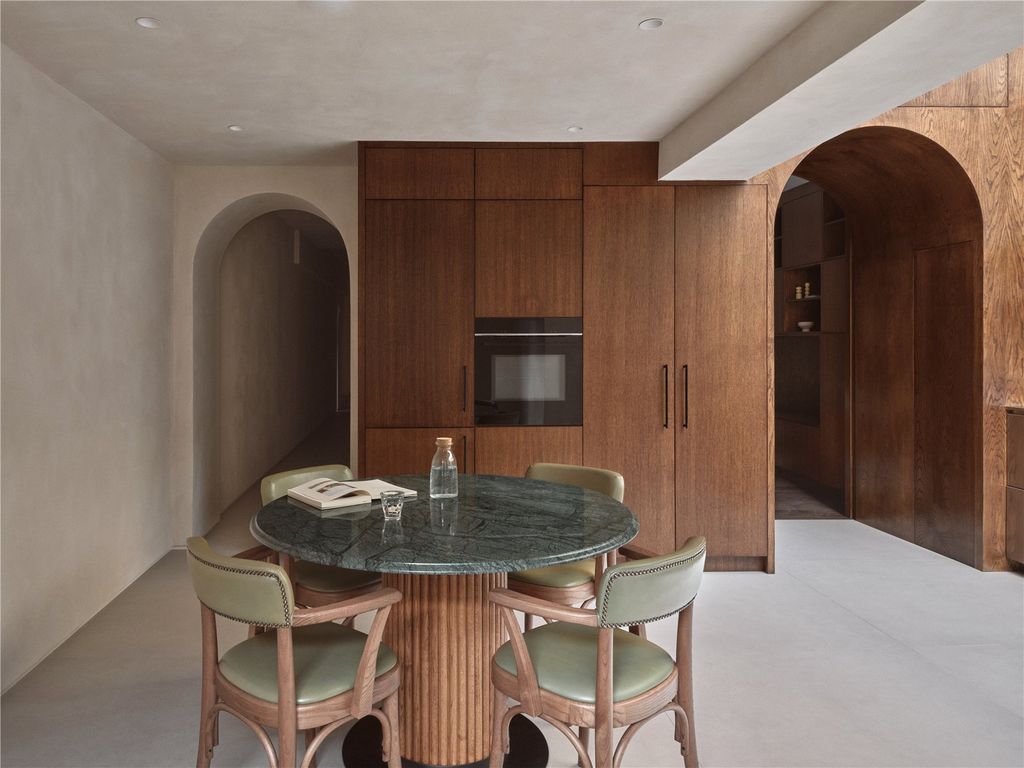 Property photo 2 of 18 Picture No. 55