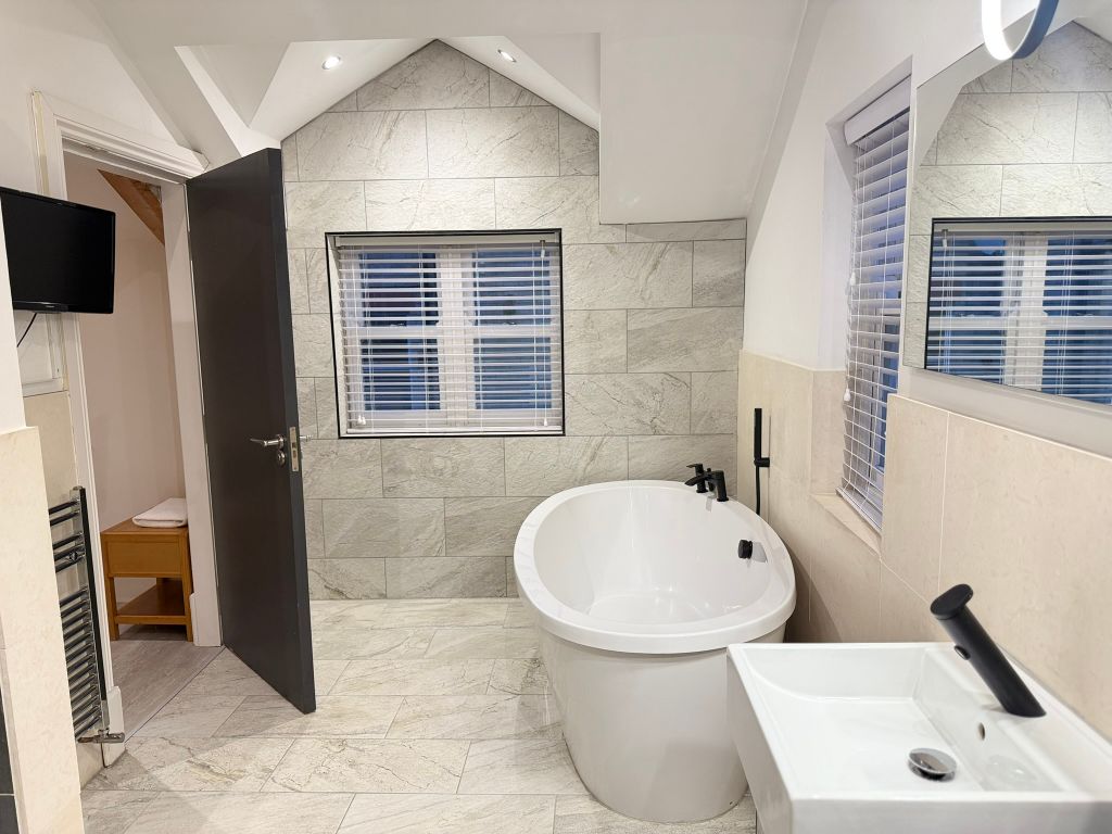 Additional image 97 of 3 bed property for saleAigburth Drive, Sefton Park, Liverpool L17