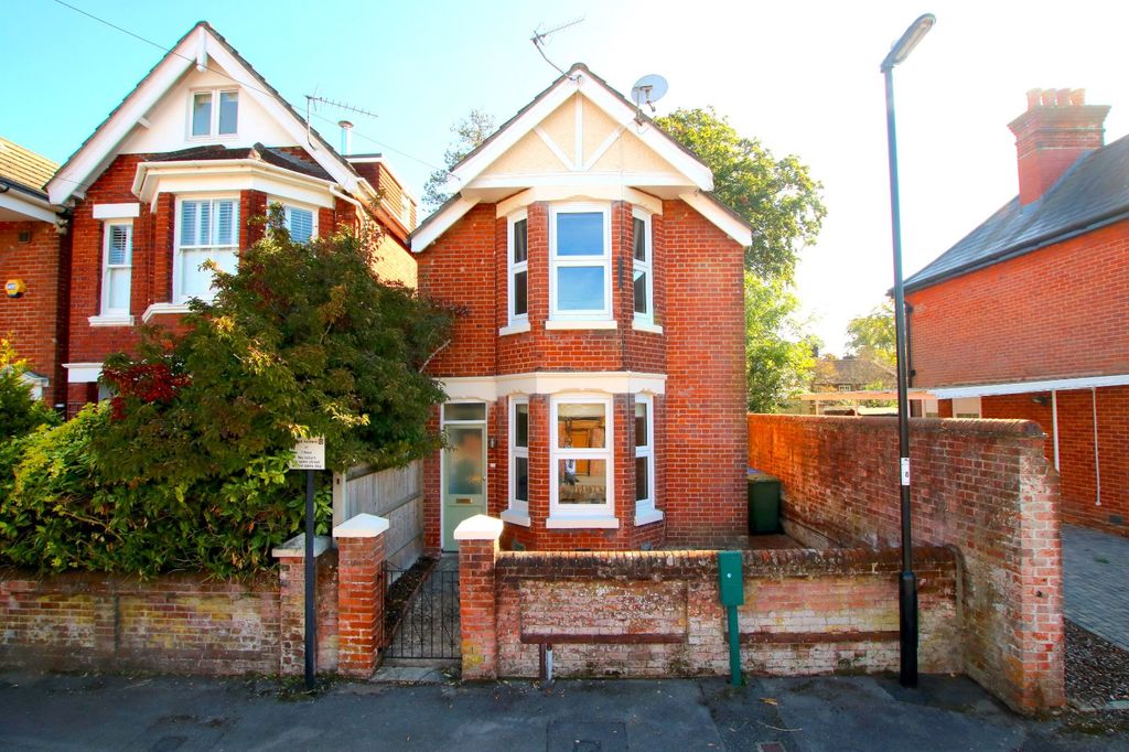 Property photo 1 of 10 Picture No. 24
