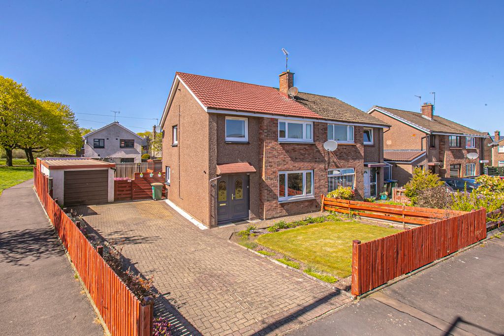 Property photo 1 of 32 Primary Property Image