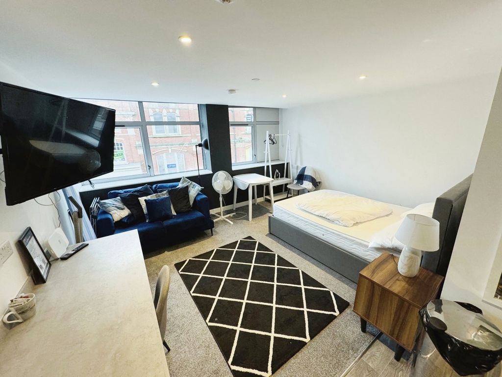 Property photo 2 of 5 Picture No. 01