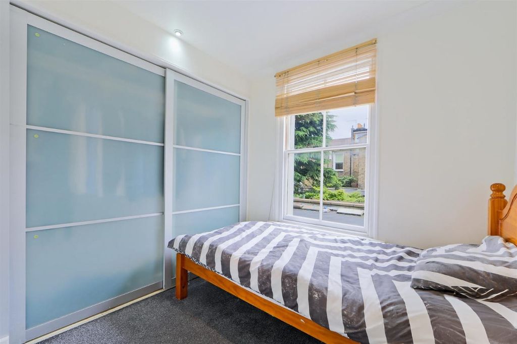 Property photo 2 of 9 Gallery