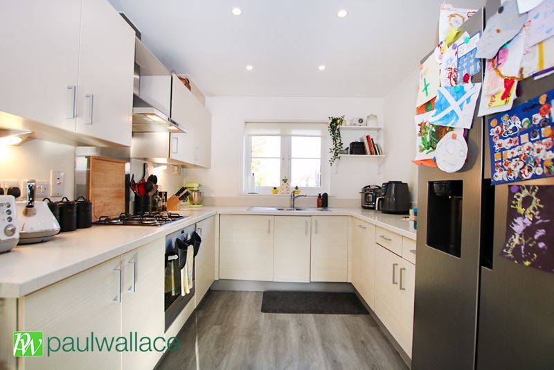 Property photo 3 of 15 Kitchen