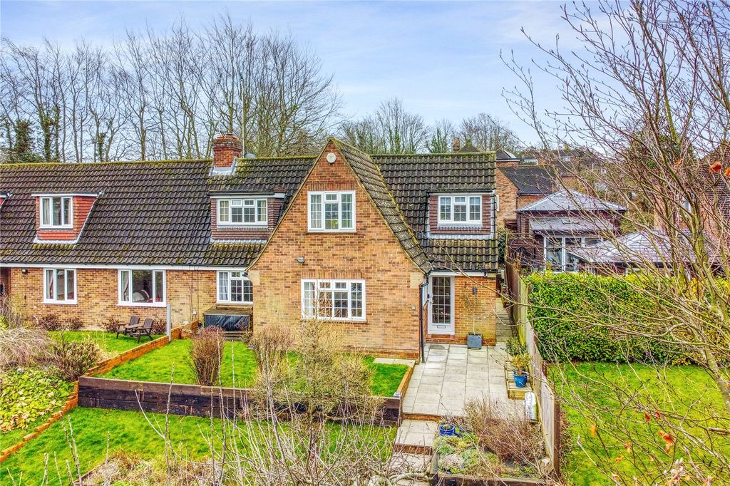 4 bed semi-detached house for sale Eynsford