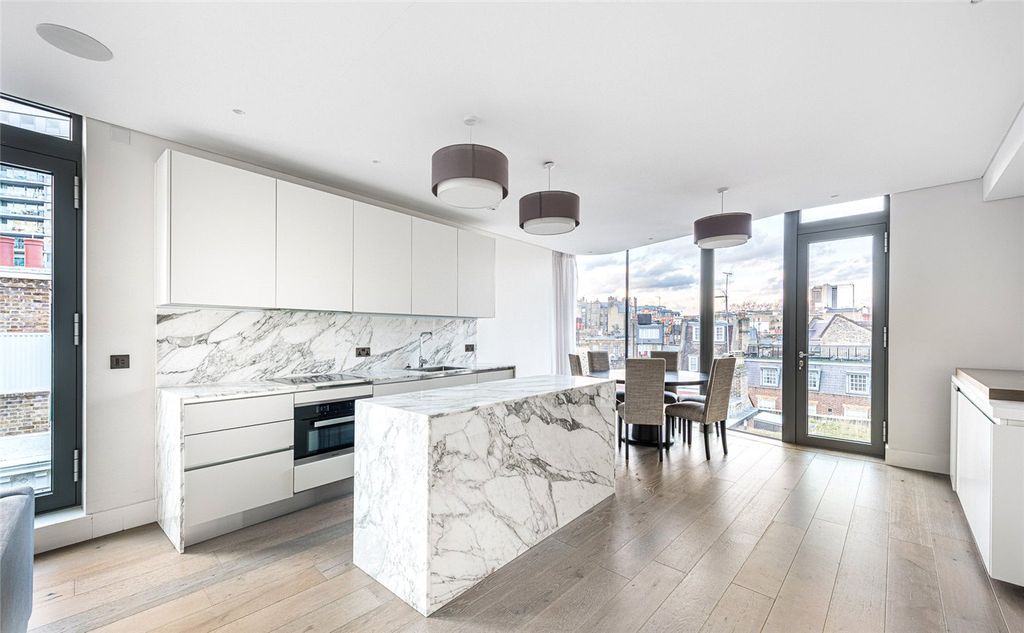 Property photo 2 of 12 Picture No. 05