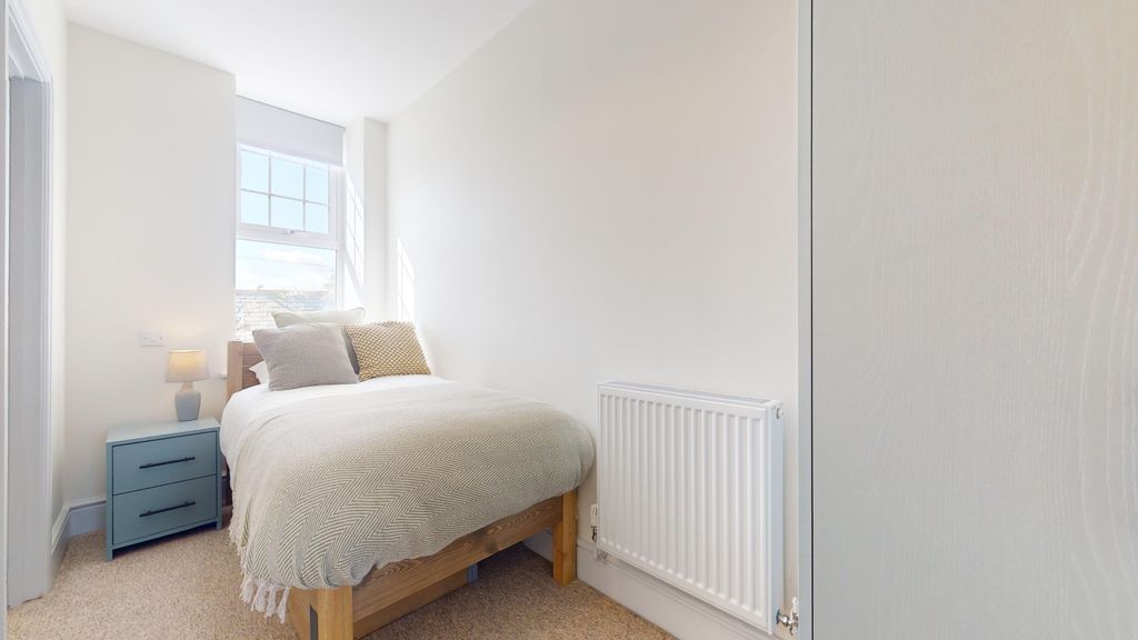 Property photo 3 of 7 Ff Room 1 Bd 1
