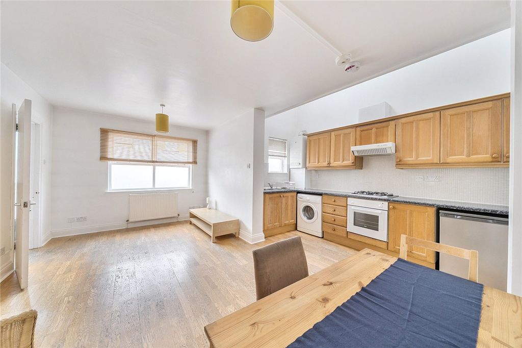 Property photo 2 of 14 Picture No. 06