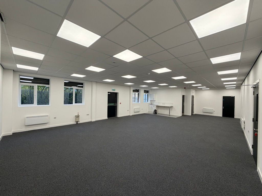 Property photo 3 of 11 Photo 18