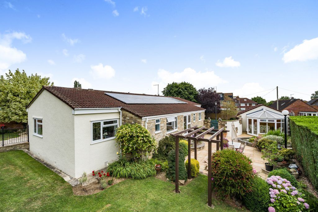 Property photo 1 of 18