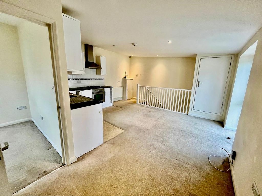 Property photo 2 of 6 117C Tarri.Jpg
