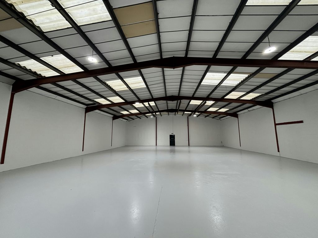 Property photo 2 of 11 Img_6448.Jpeg