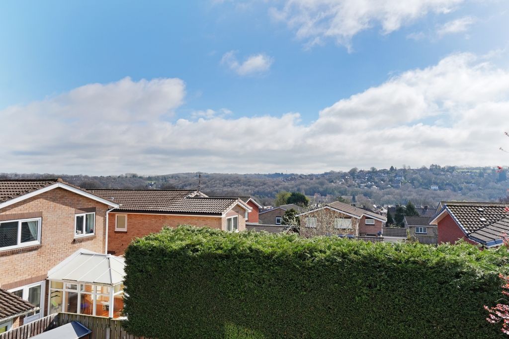 Property photo 3 of 32 Views