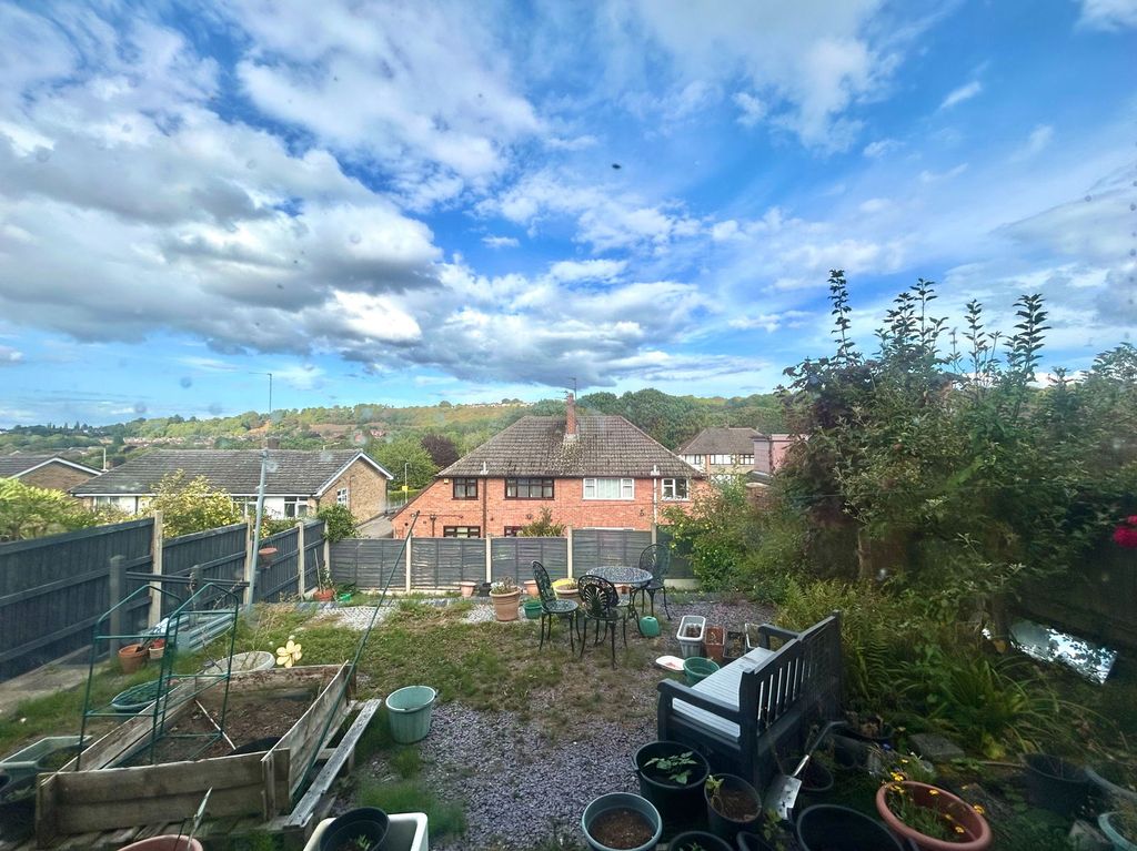 Property photo 2 of 3